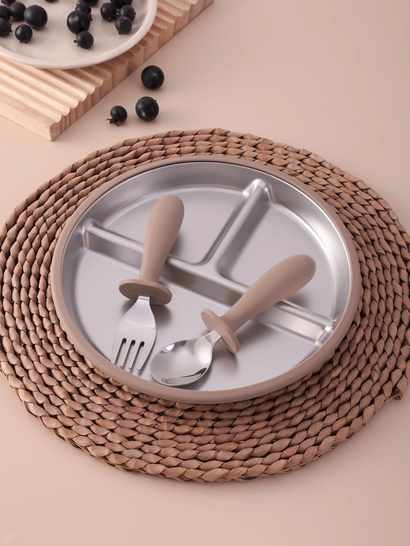 Piatto e Ciotola in Acciaio Inox per Neonati - Stoviglie Resistenti