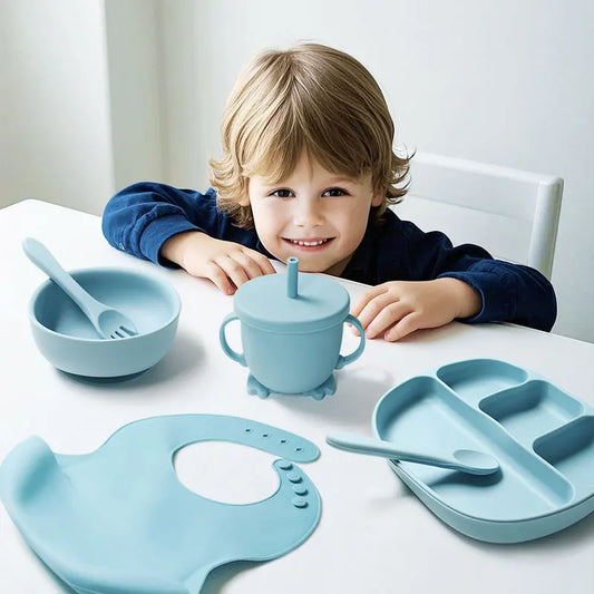 Set 5 Pezzi Silicone Neonati - Ciotola Bavaglino Tazza Posate Piatto